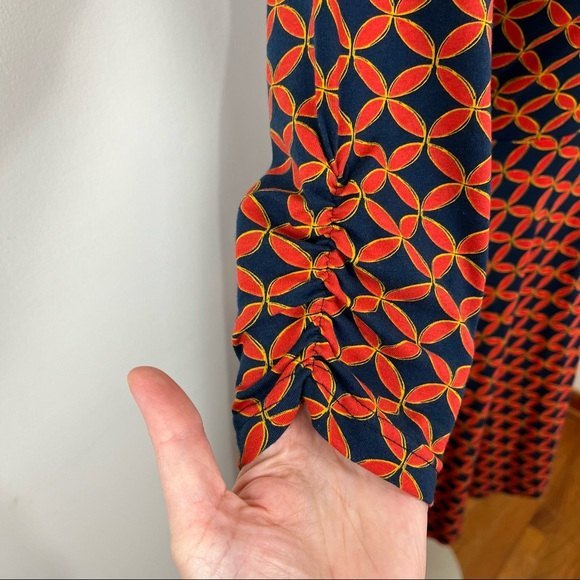 Mata Traders Organic Cotton Jersey Fit and Flare V- back Red Patterned Dress S - Picture 5 of 13